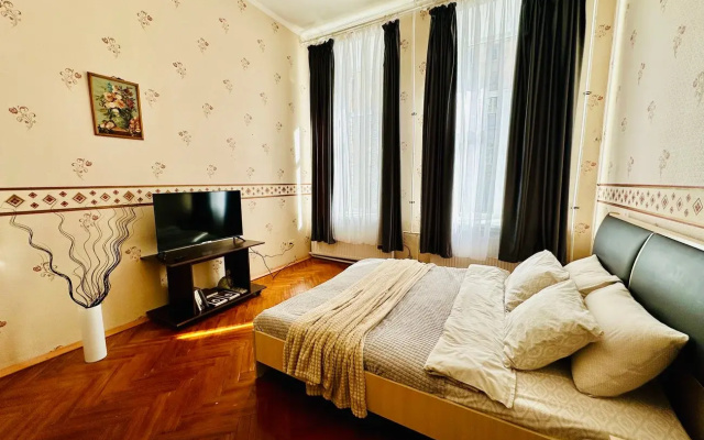 Квартира в Самом Сердцe Петeрбуpга
