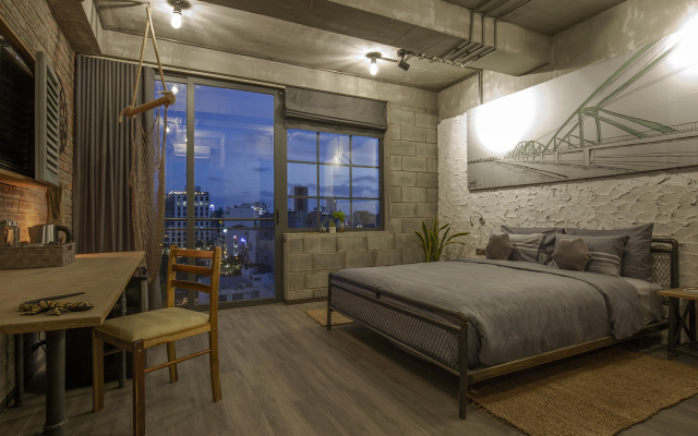 Отель Bridges Danang Boutique