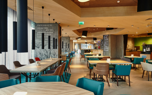 Отель Novotel Красноярск Центр