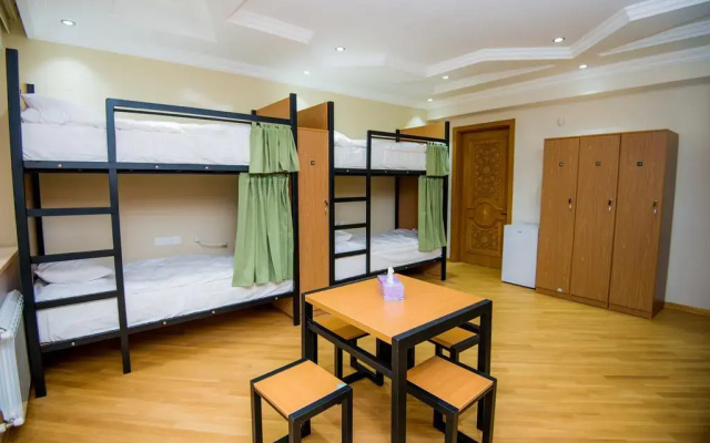 Хостел Feyu Baku