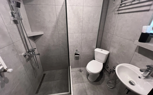 Bathroom · Tbilisi — photo 26