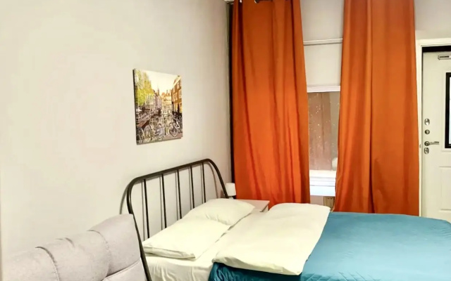 Квартира студия эконом SpbStay на Рубинштейна 25