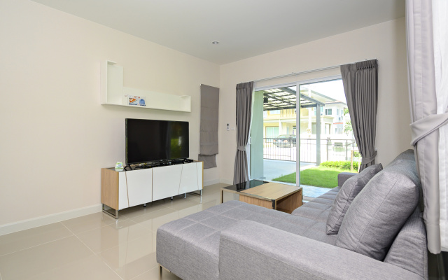 4 BR Saransiri 1#l Pool Gym Garage Netflix Villa