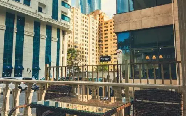 Отель Deluxe Baku