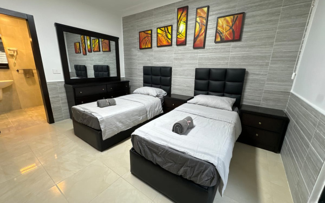 Апартаменты 2 En-suite Rooms Central & Garden Terrace