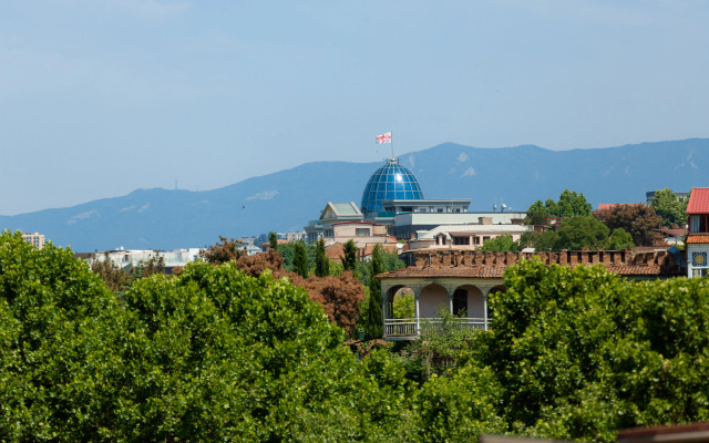 Grounds · Tbilisi — photo 13