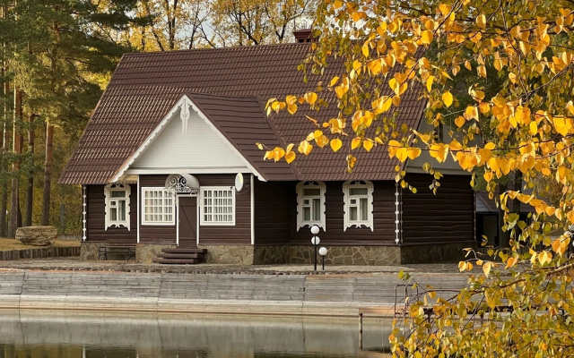Отель Закрытый загородный клуб Дворянская усадьба