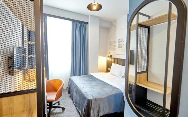 Guest rooms · Tbilisi — photo 36