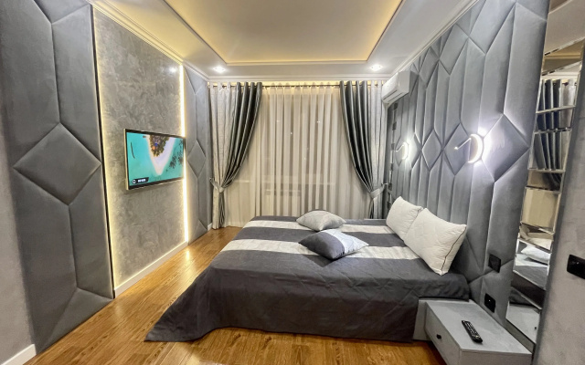 Квартира Тухачевского Центровая (HouseVip26)