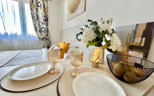 Апартаменты 1 Pant Family House Ватутинки на Нововатутинской