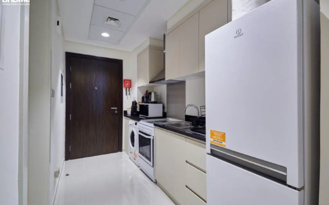 Апартаменты bnbmehomes | Chic Studio in Damac Hills-2807