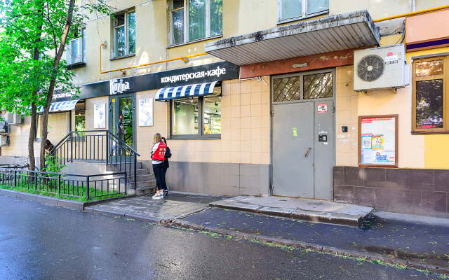 Апартаменты Domumetro на Черняховского вид на фасад