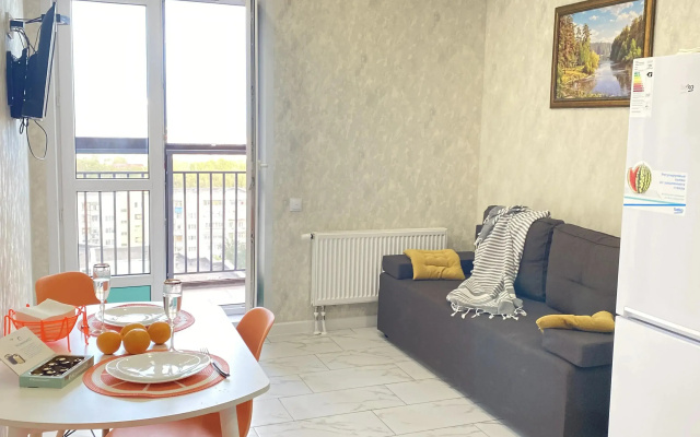 Апартаменты 1-комн квартира 41 кв.м. В ЦЕНТРЕ ул. Полежаева д.92