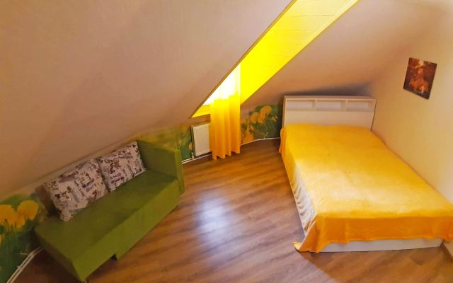 Dom Zhevunov Guest House