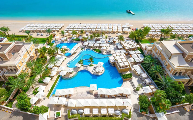 Отель Local Dubai, Jumeirah Village Triangle, Autograph Collection