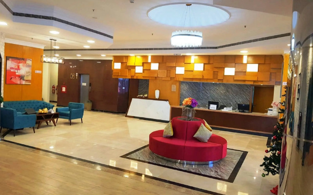 Отель Phoenicia Tower Hotel&Spa
