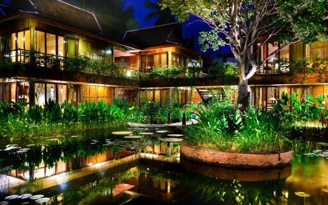Отель Angkor Village