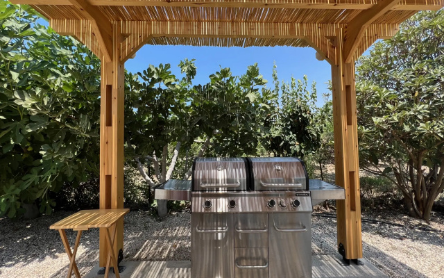 Вилла Rotiana 3 Beach Eco-Villa