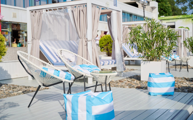 Отель Mercure Sochi Center