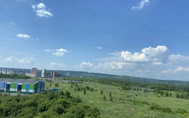 Квартира Сибирь House в новом доме рядом с теннисным кортом и парком