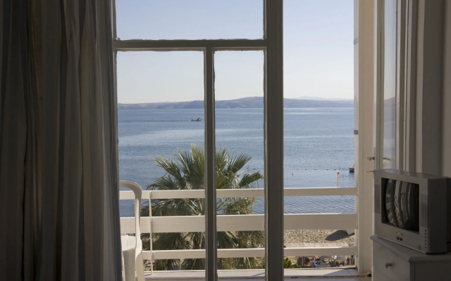Отель Eker Bermuda Otel