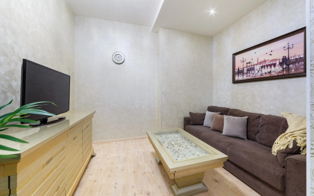 Апартаменты Apartlux 1-я Тверская Ямская13/1 (7)