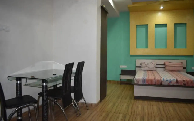 Отель Lonavala Holiday Homes