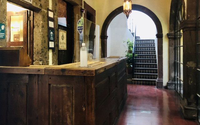 Hotel Mansión Virreyes