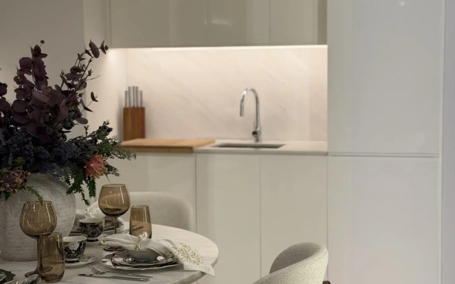 Апартаменты Luxury One Bedroom Palace Residences