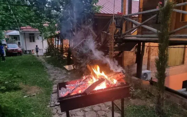 Okropilauri Guest House · Shuahevi — photo 16