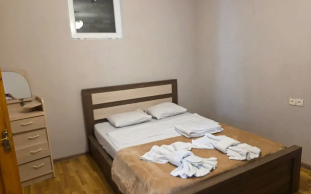 Апартаменты Nana’s Apartment in an Old Tbilisi Yard