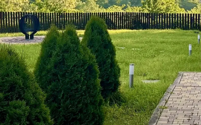 Частный дом Двухэтажный коттедж с 4 спальнями