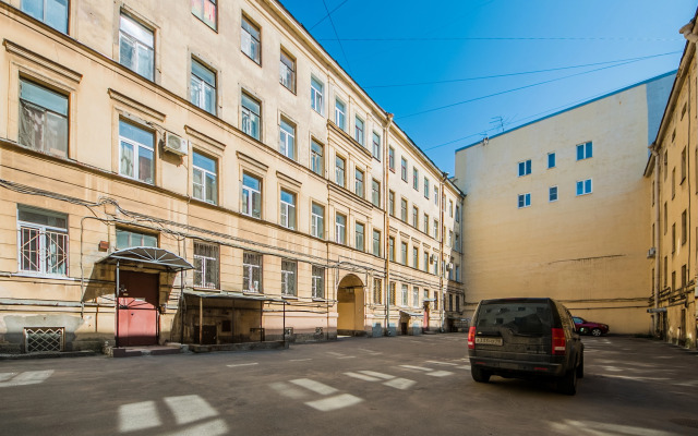 Arina Apartments
