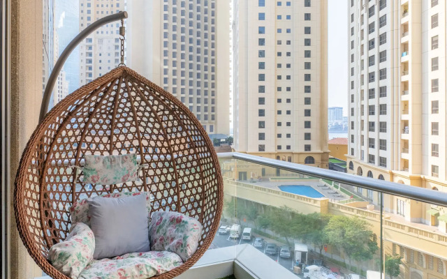 Апартаменты Excellent Panoramic 1BR at Attessa