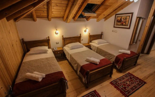 Отель Kastro
