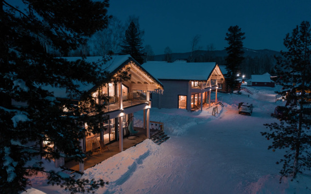 Vallery Chalet