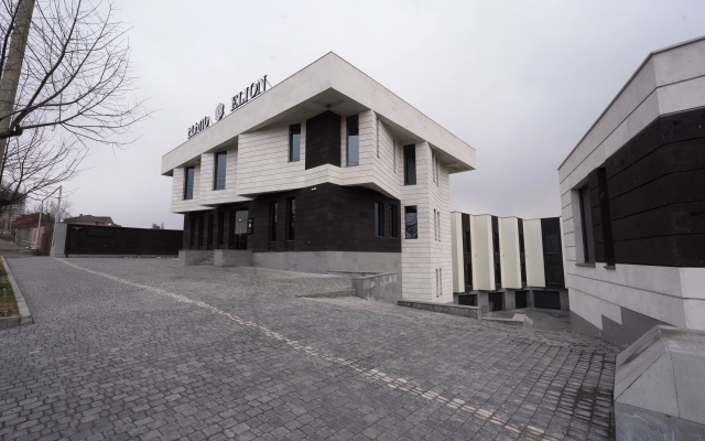Отель Elion