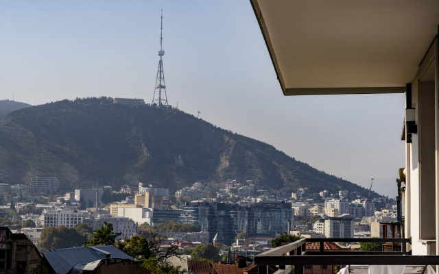 Superior Apartment with balcony and with view · Best Tbilisi Hotel — photo 10
