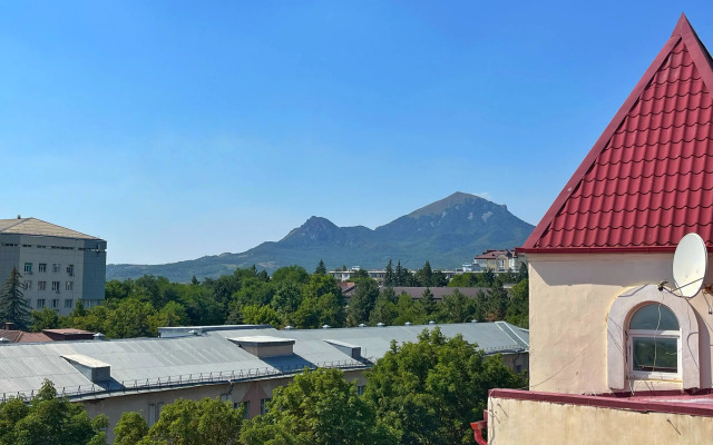 Квартира Эльбрус виден из окна, а курортная зона около дома
