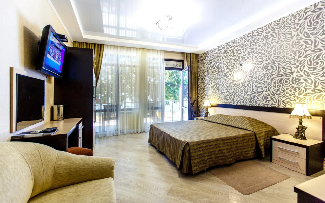 Bravissimo Hotel