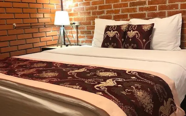 Отель Варшавка Инн