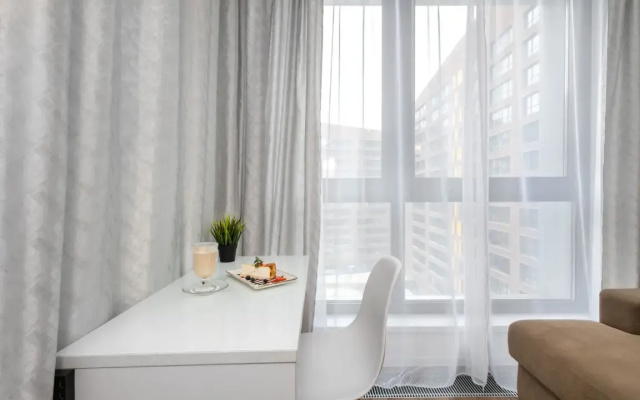 Апартаменты Двухкомнатные с Балконом Elite Apartments