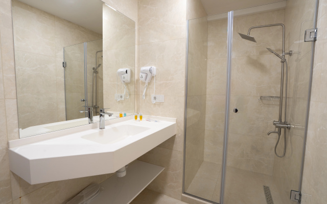 Hotel Tiflida · Tbilisi — photo 8