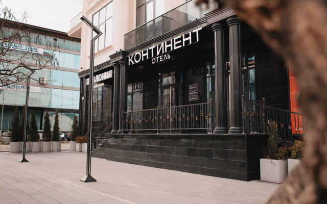 Отель Континент