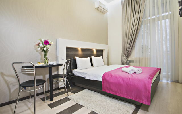 Status Apartments Mini-Hotel комната для гостей