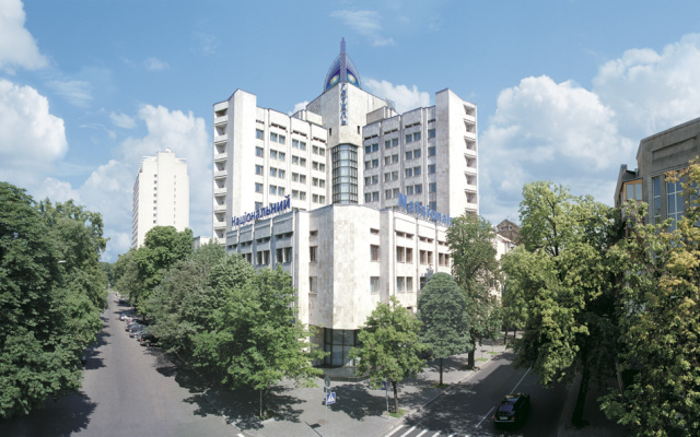 Гостиница Национальный