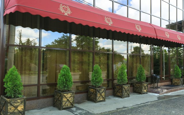 Гостиница Фидель в Краснодаре 10 отзывов об отеле, цены и фото номеров - забронировать гостиницу Фидель онлайн Краснодар вид на фасад