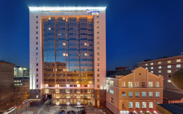 Гостиница Radisson Blu Belorusskaya вид на фасад