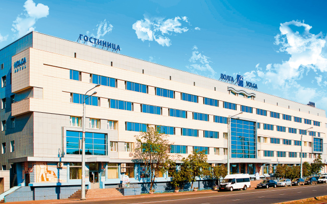 Гостиница Волга вид на фасад
