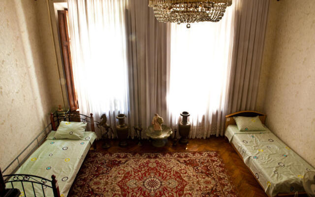 Babushka Grand Hostel комната для гостей